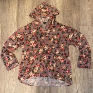 Floral print hooded shirt. XL